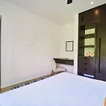 Serene Private Rooftop Jacuzzi Penthouse 2 Pools 5 Min To Beach + Gym
